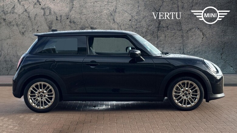 MINI Cooper 2.0 S Exclusive 3dr Auto Petrol Hatchback